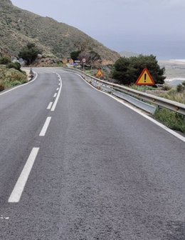 Los trabajos de reparación de los desperfectos en la carretera del Cedacero por la lluvia comienzan este jueves