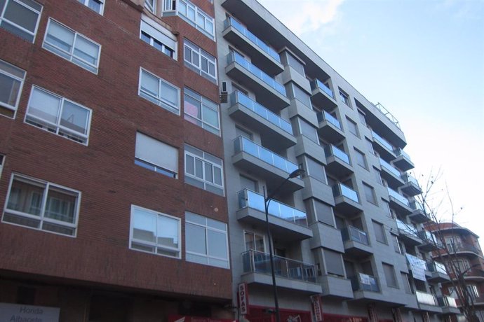 Archivo - El número de operaciones hipotecarias para compra de viviendas alcanzó la cifra de 983 operaciones.