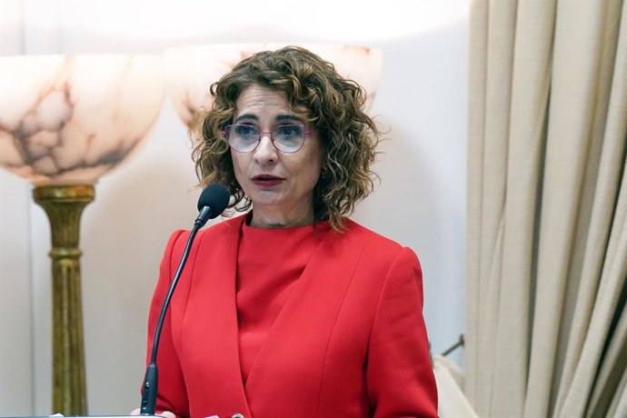 La vicepresidenta primera del Gobierno y ministra de Hacienda, María Jesús Montero.