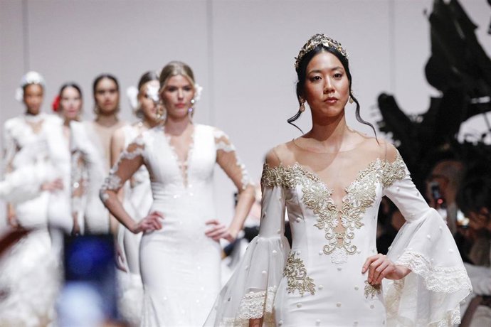 Diseñadoras de Málaga de Moda participan en la 13 edición de Atelier Couture en Madrid con sus colecciones de moda nupcial