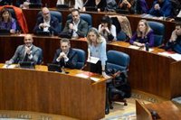 PSOE remarca a Ayuso que investigan "cuatro delitos graves" de su novio, no "una multa", y critica "lloriqueo político"