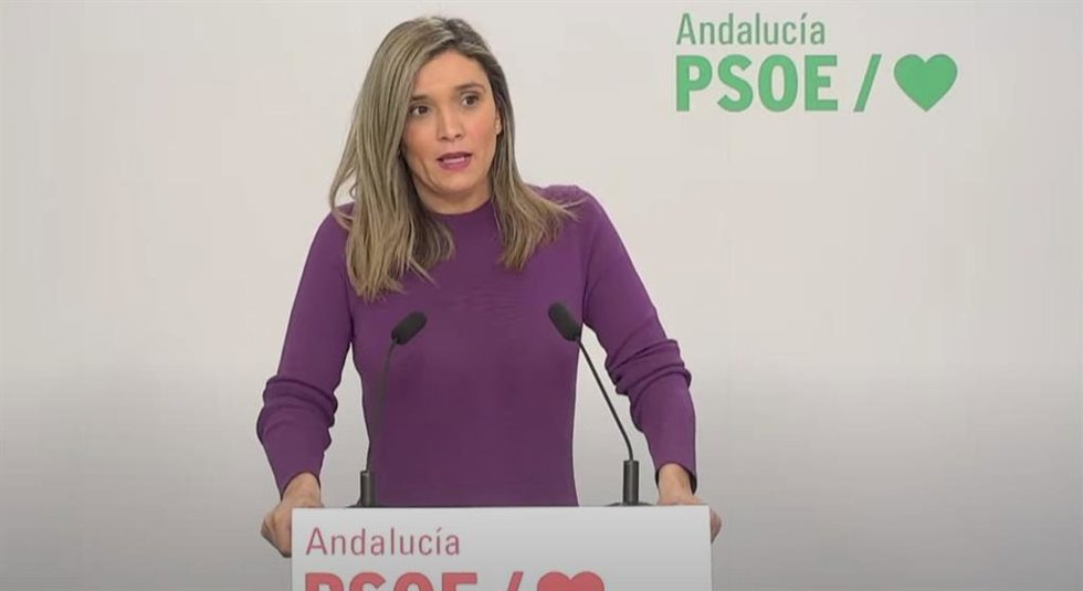 La vicesecretaria general del PSOE-A, María Márquez, en rueda de prensa.