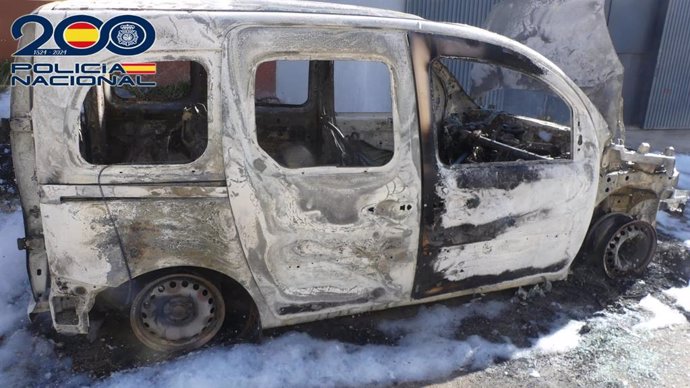 Detenido en Salamanca por quemar en la calle la furgoneta de un ex compañero de trabajo.
