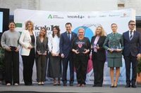 Juanma Moreno destaca el valor y la capacidad transformadora de las 'Mujeres Excelentes de Andalucía'