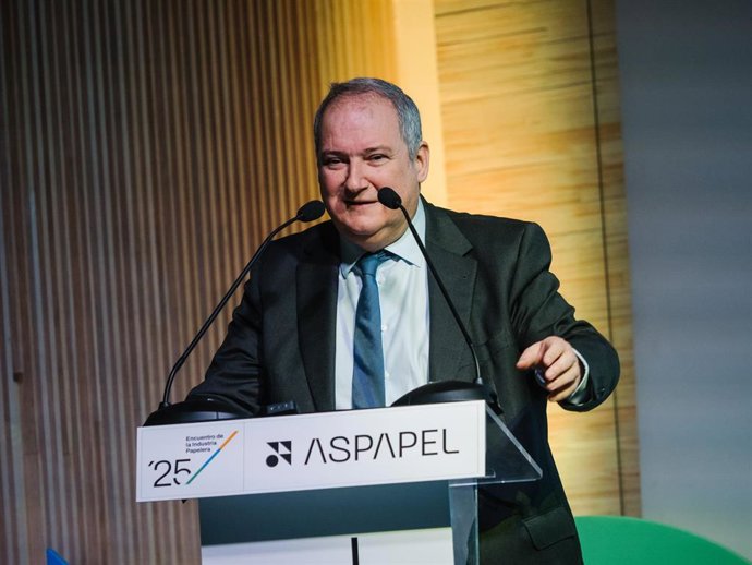 El ministro de Industria y Turismo, Jordi Hereu, ha anunciado, durante su intervención en el encuentro anual de la Asociación Española de Fabricantes de Pasta, Papel y Cartón (Aspapel).