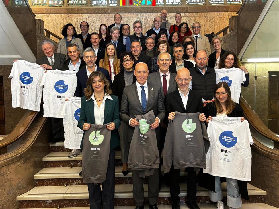 Presentación del Tour del Talento 2025 en León.