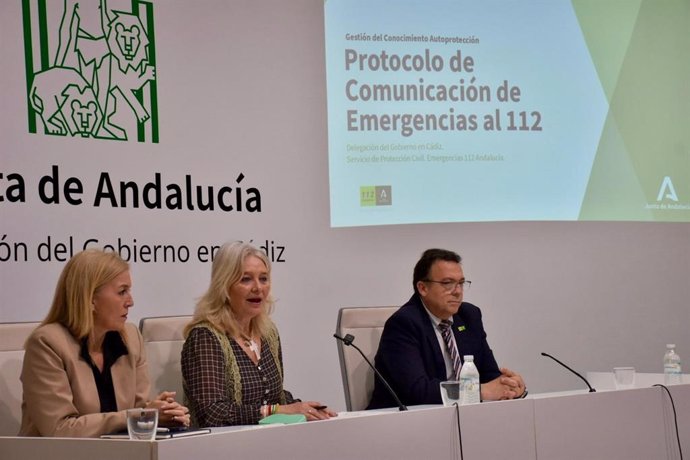 Mercedes Colombo en las jornadas para reforzar la coordinación en la gestión de emergencias.