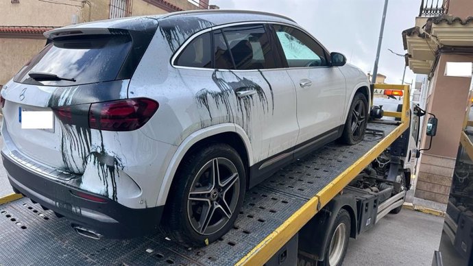 Vehículo de la jueza del 'caso Barbate' vandalizado.