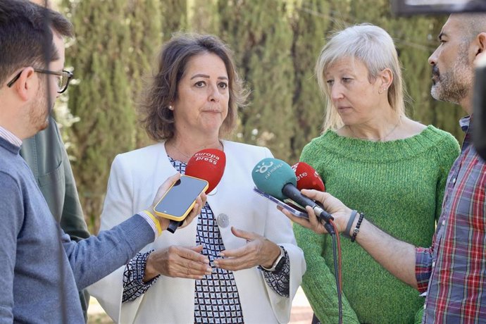 La consejera de Sostenibilidad y Medio Ambiente ha valorado que su consejería, a través de la Delegación territorial, colabora directamente con el Ayuntamiento de Málaga para el control de los jabalíes que se adentran es espacios urbanos poblados