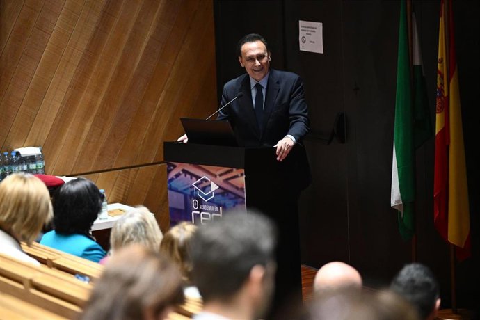 El consejero de Universidad, Investigación e Innovación, José Carlos Gómez Villamandos.