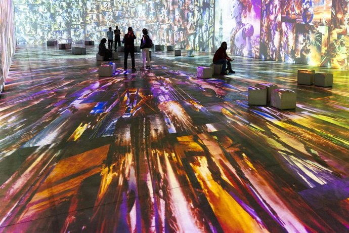 Archivo -  Bombas Gens Centre d’Arts Digitals