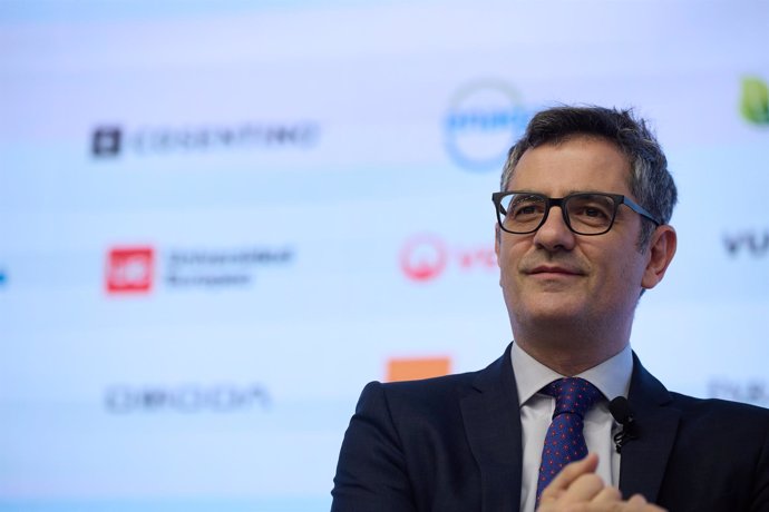 El ministro de la Presidencia, Justicia y Relaciones con las Cortes, Félix Bolaños, durante la primera jornada de la V edición del foro ‘Fondos Europeos’ de elDiario.es, en El Beatriz Madrid, a 27 de marzo de 2025, en Madrid (España).