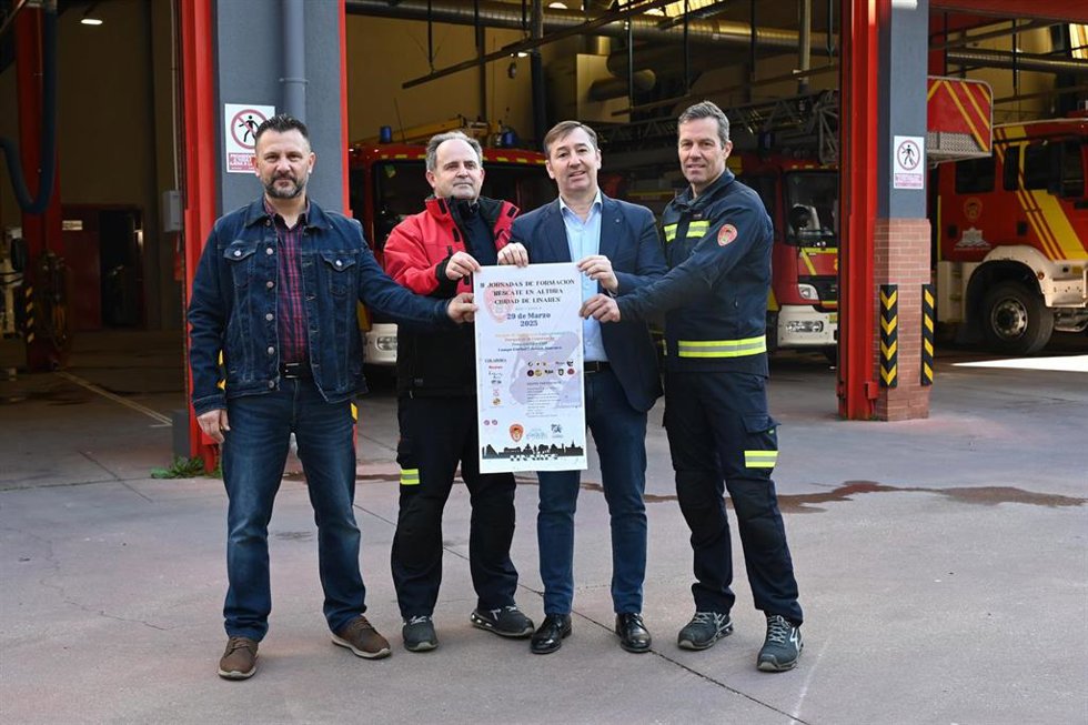 Presentación de las II Jornadas de Formación de Rescate en Altura de Linares.