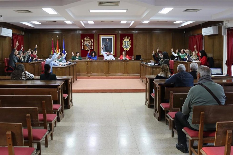 Pleno en el Ayuntamiento de Azuqueca de Henares
