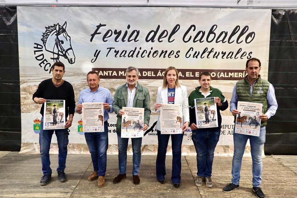 Presentación de la III Feria del Caballo y Tradiciones Culturales en Santa María del Águila.