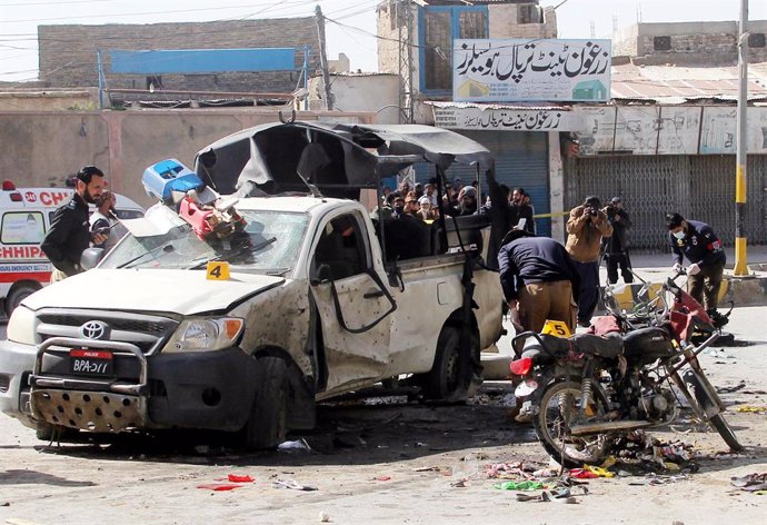 Explosió prop d'un vehicle policial enfront d'un mercat a la capital de Baluchistán, Quetta, a l'oest de Pakistan