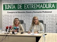 Vaquera insiste en que Educación "nunca ha roto el diálogo" con los sindicatos sobre la homologación salarial