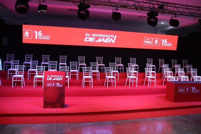 Escenario en el Activa Jaén para la celebración del 16º Congreso Provincial del PSOE de Jaén