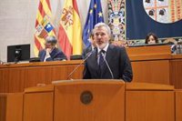 Azcón dice que el preacuerdo sanitario "es una buena noticia" y que el PSOE no debe dar "lecciones de sanidad"
