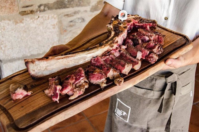 Semana Santa de lujo gastronómico: Descubre la exclusiva carne Retwagyu en el corazón de la Sierra de Gata
