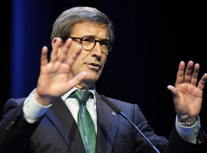 El consejero de Industria, Energía y Minas, Jorge Paradela.