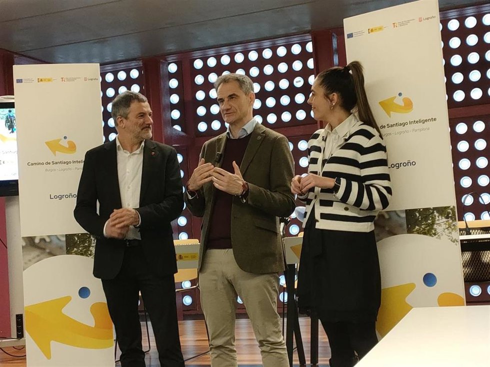 Presentación del proyecto de digitalización del Camino de Santiago para ofrecer experiencia al peregrino que realice la Ruta Jacobea