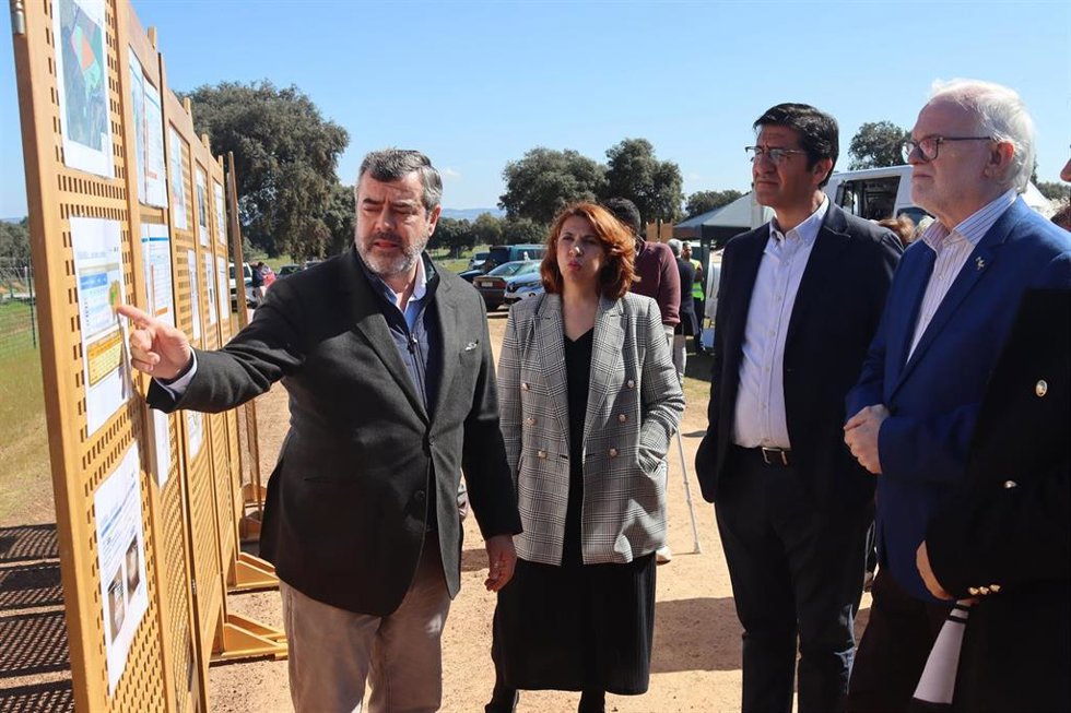 Visita al proyecto de minería de wolframio de 'El Moto' en Abenójar.