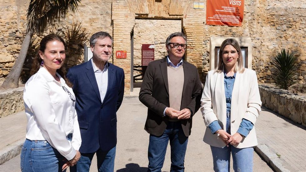 El portavoz de Vox en Andalucía, Manuel Gavira, en una visita a Sanlúcar de Barrameda (Cádiz)