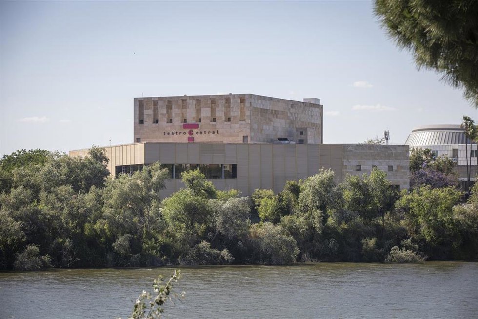 Archivo - Fachada del Teatro Central, gestionado por la Consejería de Cultura.