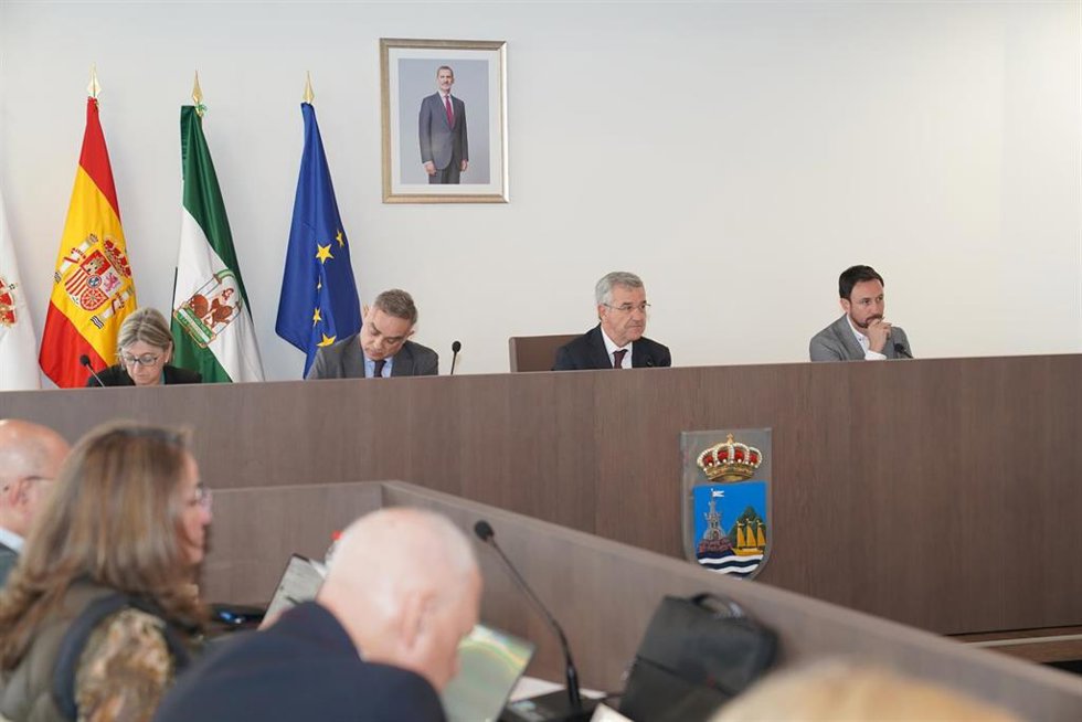 Sesión plenaria en el Ayuntamiento de Estepona.