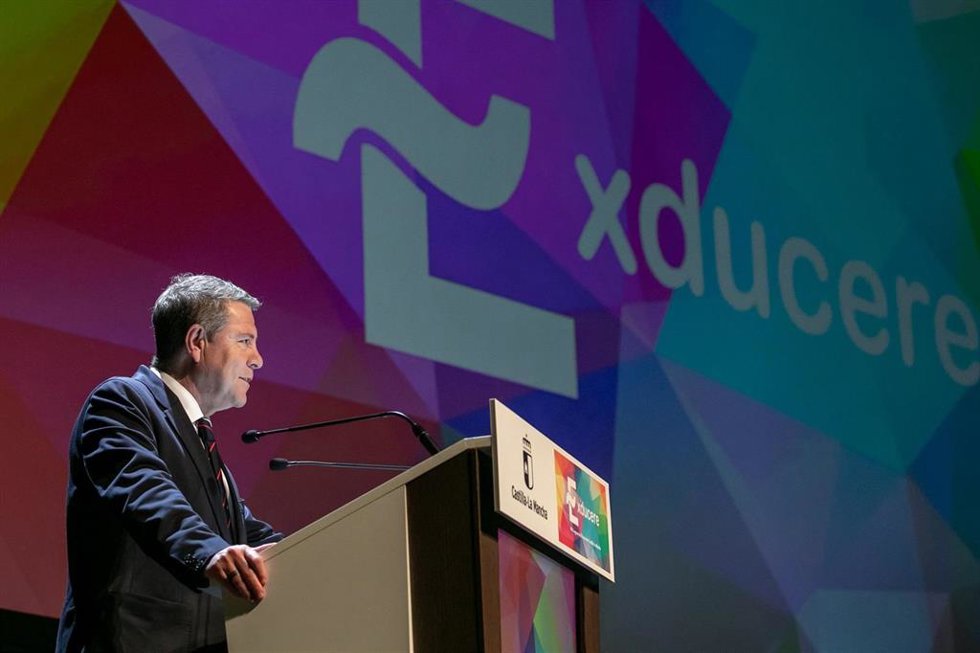 El presidente de C-LM, Emiliano García-Page, durante la inauguración del Congreso Exducere.
