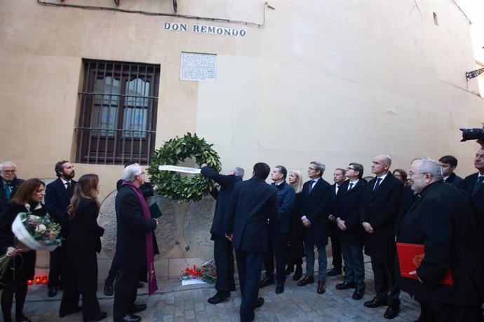 Archivo - Ofrenda floral en el aniversario del asesinato de Alberto Jiménez-Becerril y Ascensión García Ortiz. A 30 de enero de 2025 en Sevilla, Andalucía (España). 