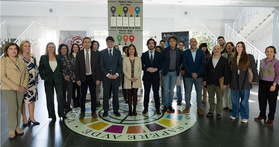 La Universidad de Huelva ha inaugurado un Centro Andaluz de Emprendimiento (CADE) un nuevo espacio para el emprendimiento en el campus de El Carmen.
