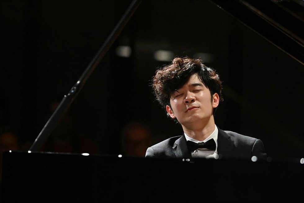 Archivo - El pianista Xiaolu Zang, ganador del 69 Concurso Maria Canals