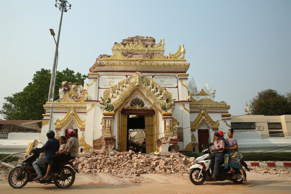 Daños causados por el terremoto en Birmania