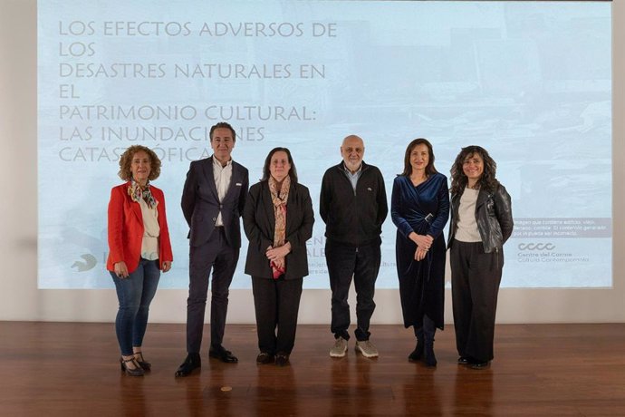 Tébar subraya "la necesidad" de ser "pioneros para evaluar la idoneidad de los protocolos de emergencia" tras la dana