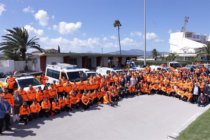 El Govern recupera, ocho años después, la Diada de la Protección Civil de Baleares con 300 voluntarios en Son Pardo