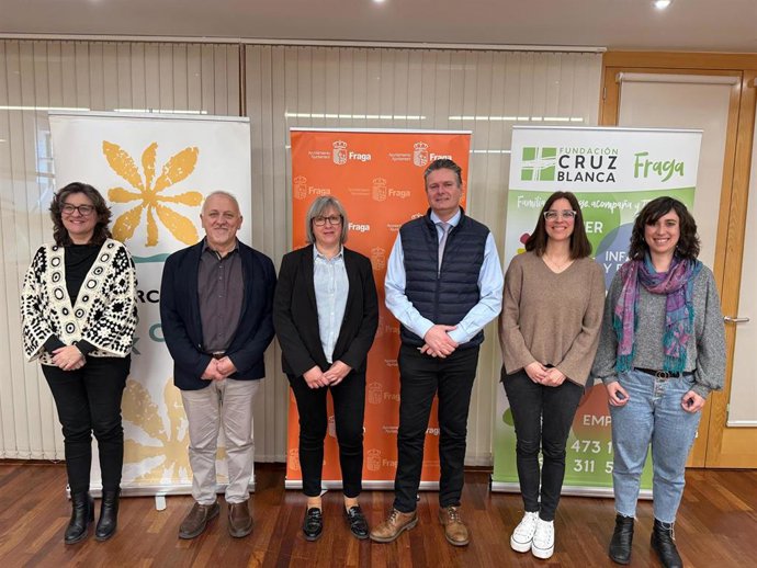 Acto de presentación del proyecto que pretende mejorar la convivencia intercultural con la llegada de los temporeros en verano.