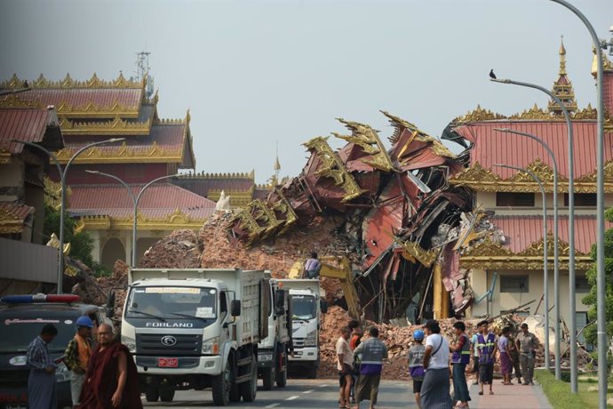 MANDALAY, March 29, 2025  -- This photo taken on March 29, 2025 shows a damaged building after an earthquake in Mandalay, Myanmar. A 7.9-magnitude earthquake struck Myanmar on Friday. The information team of Myanmar's State Administration Council said 1,0