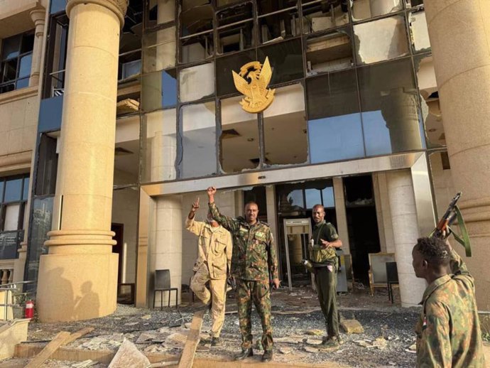 KHARTOUM, March 21, 2025  -- Sudanese Armed Forces are seen at the presidential palace in Khartoum, Sudan, on March 21, 2025. The Sudanese Armed Forces (SAF) on Friday regained control of the presidential palace in central Khartoum, which had been held by