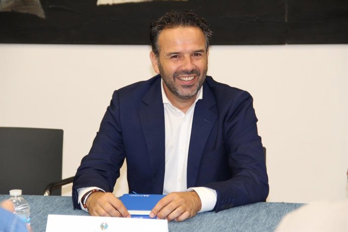 El portavoz del Grupo Provincial Vox Huelva, Miguel Ángel Sánchez Cuéllar.