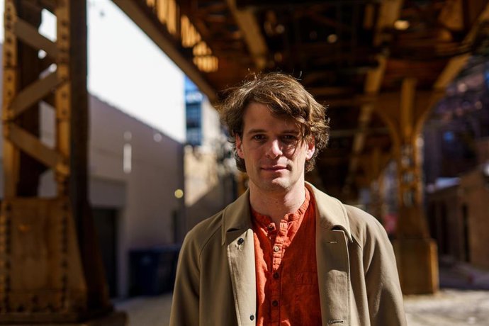 El autor de 'Carmageddon', Daniel Knowles.