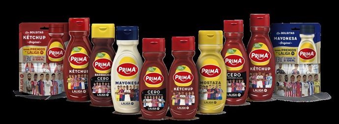 Imagen de los salsas de Prima con la activación promocional de LaLiga