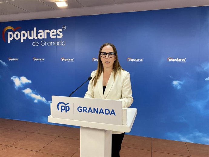 La portavoz del PP de Granada, Lourdes Ramírez.