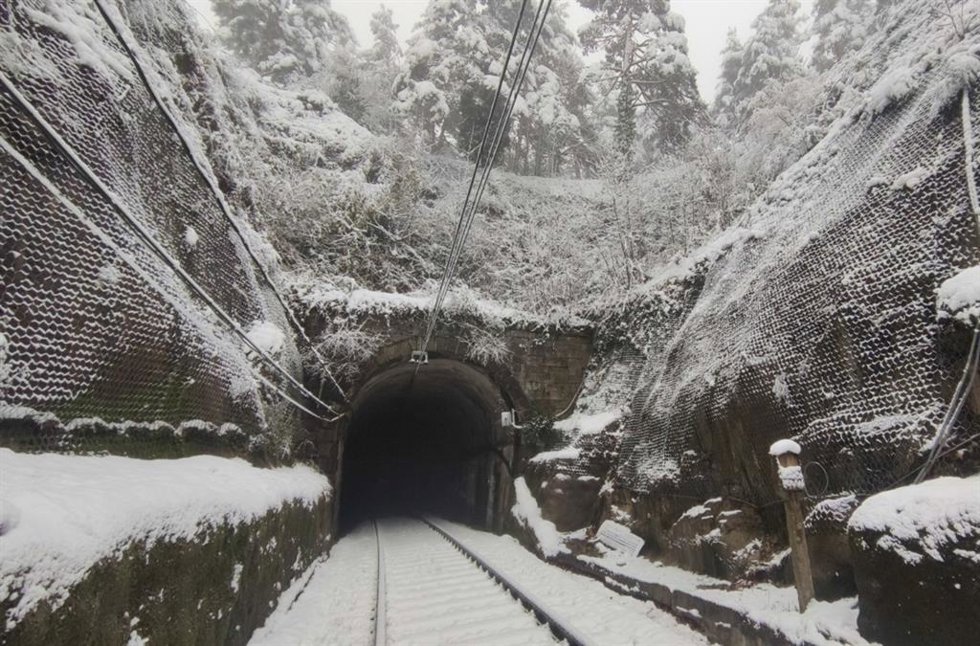 Transportes adjudica por 6,17 millones de euros la renovación integral del túnel ferroviario de Guadarrama.