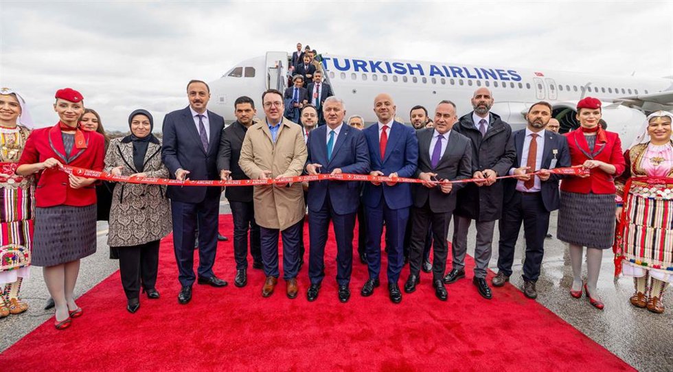 Turkish Airlines inaugura su ruta a Ohrid.