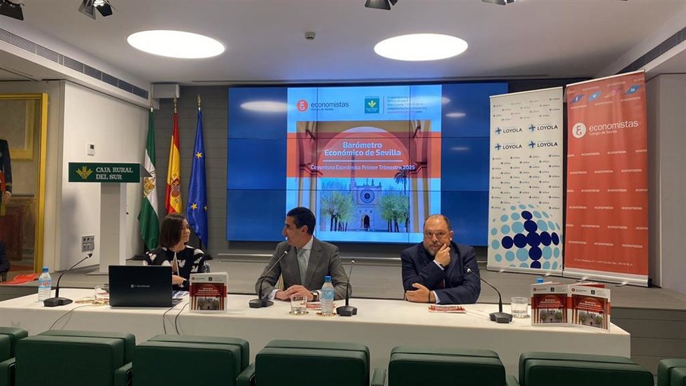 Presentación del XXIV Barómetro Económico en la sede de Caja Rural del Sur.