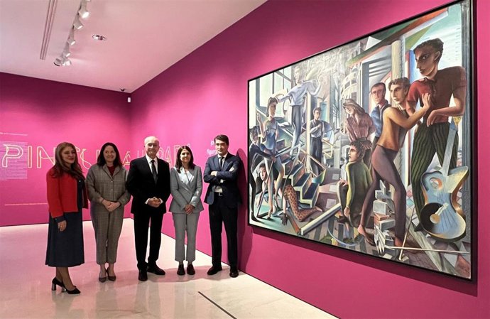 La directora artística, Lourdes Moreno; la edil Cultura y Patrimonio Histórico, Mariana Pineda; el alcalde de Málaga, Francisco de la Torre; la responsable de Artes Plásticas de Fundación Unicaja, Emilia Garrido; y el gerente del museo, Javier Ferrer