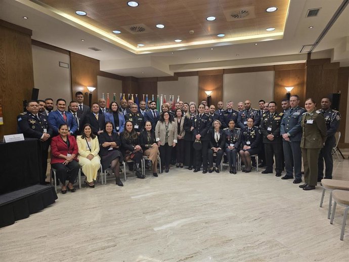Las jornadas 'Modelo de liderazgo policial en el siglo XXI: Desafíos y oportunidades', organizadas por la Dirección General de Relaciones Internacionales y Extranjería del Ministerio del Interior en Córdoba.