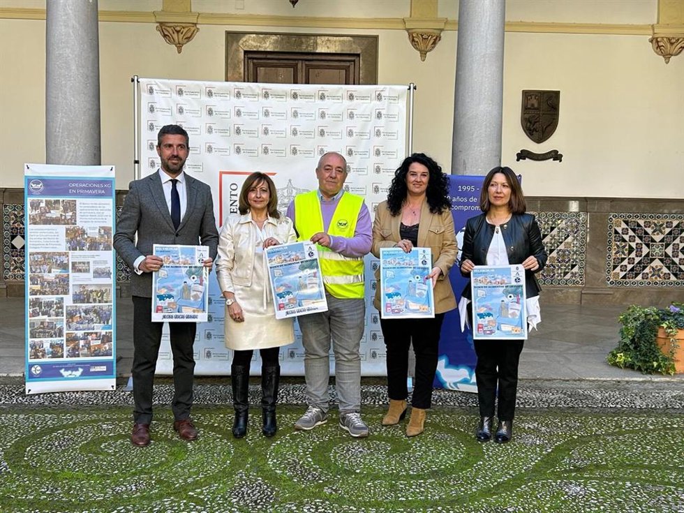 Presentación en el Ayuntamiento de las actividades con motivo del 30 aniversario del Banco de Alimentos de Granada